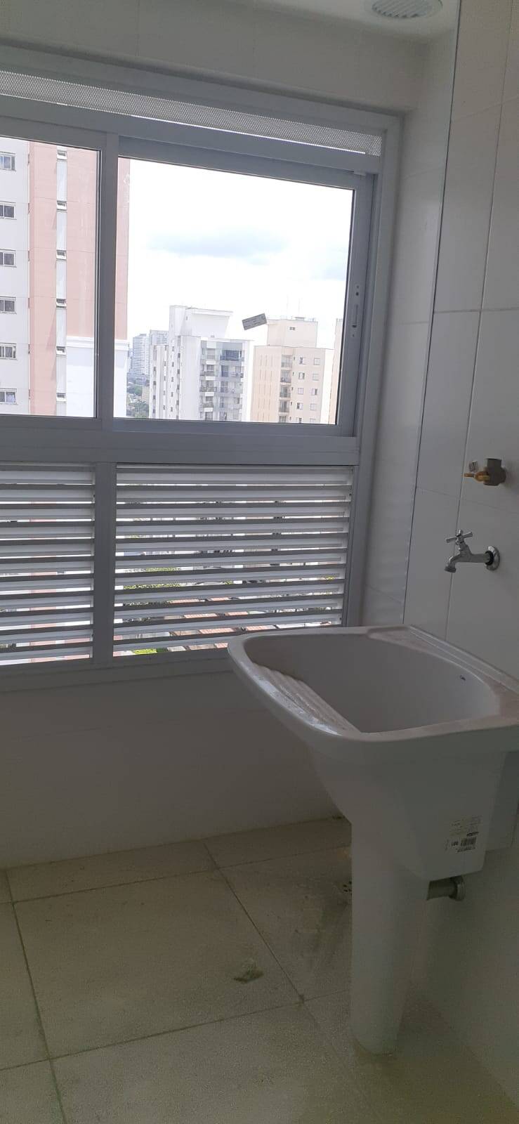 Apartamento à venda com 2 quartos, 65m² - Foto 17