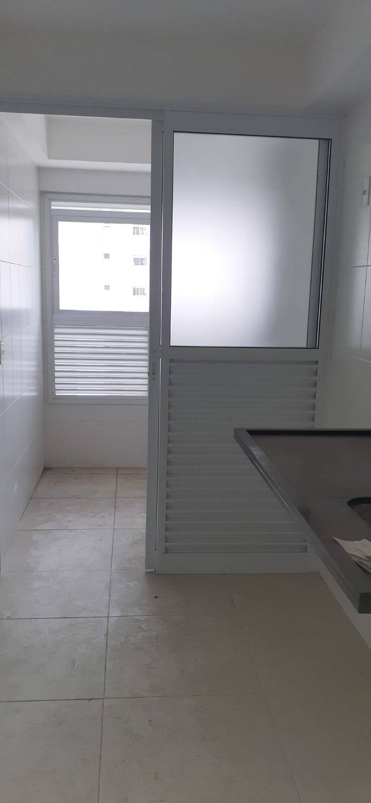 Apartamento à venda com 2 quartos, 65m² - Foto 18