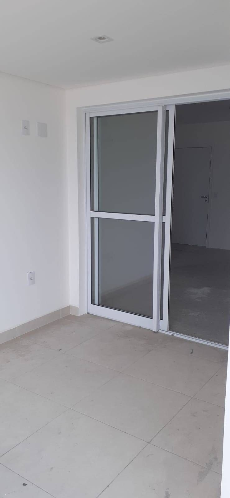 Apartamento à venda com 2 quartos, 65m² - Foto 24