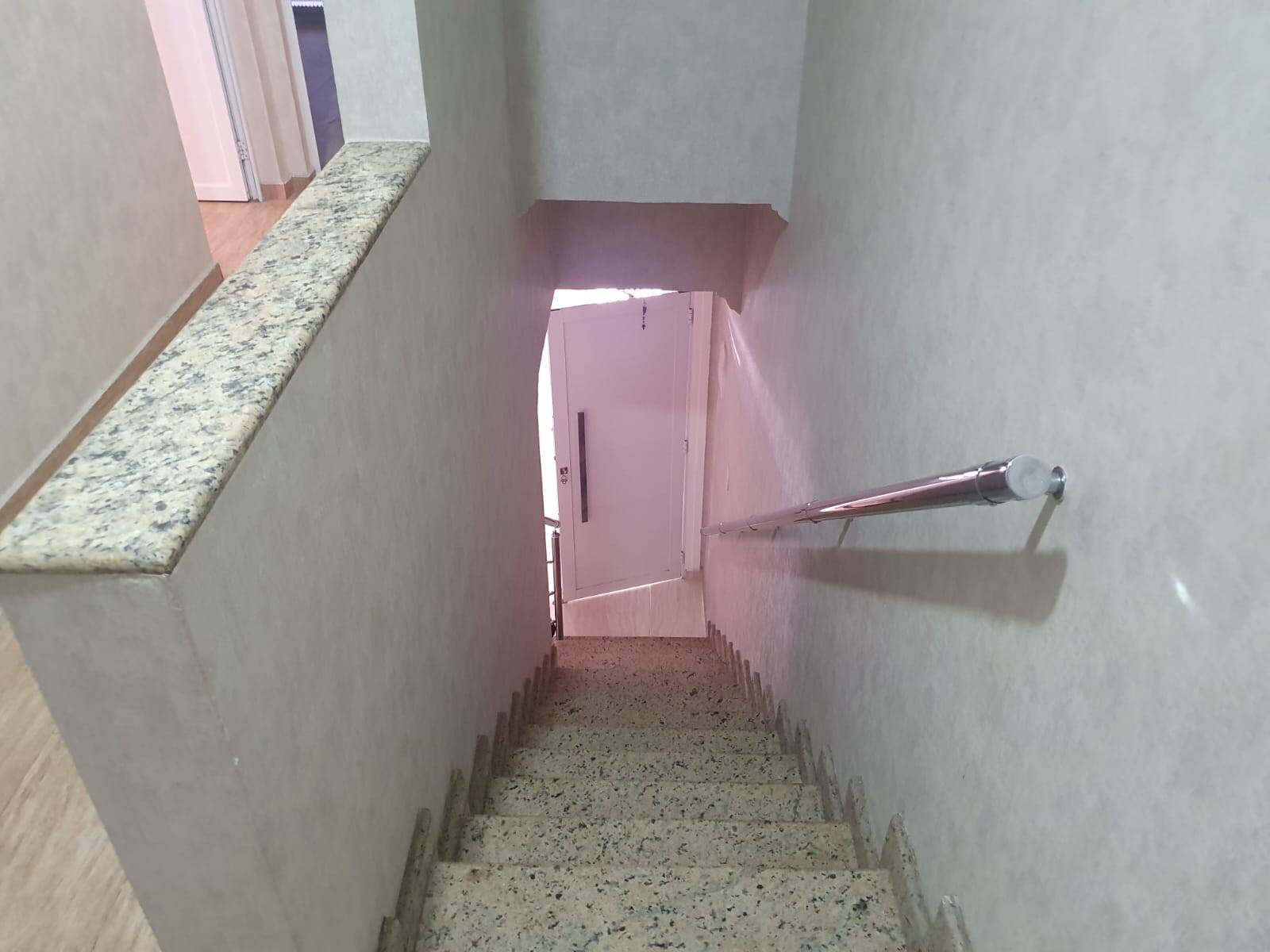 Sobrado à venda com 4 quartos, 250m² - Foto 23