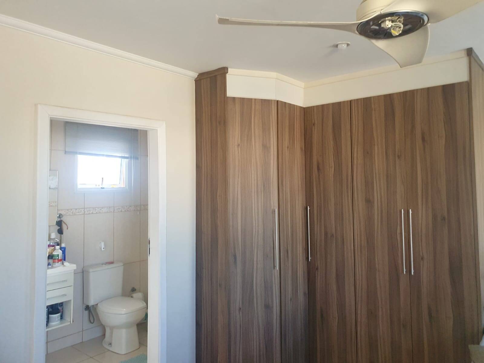 Sobrado à venda com 4 quartos, 250m² - Foto 32