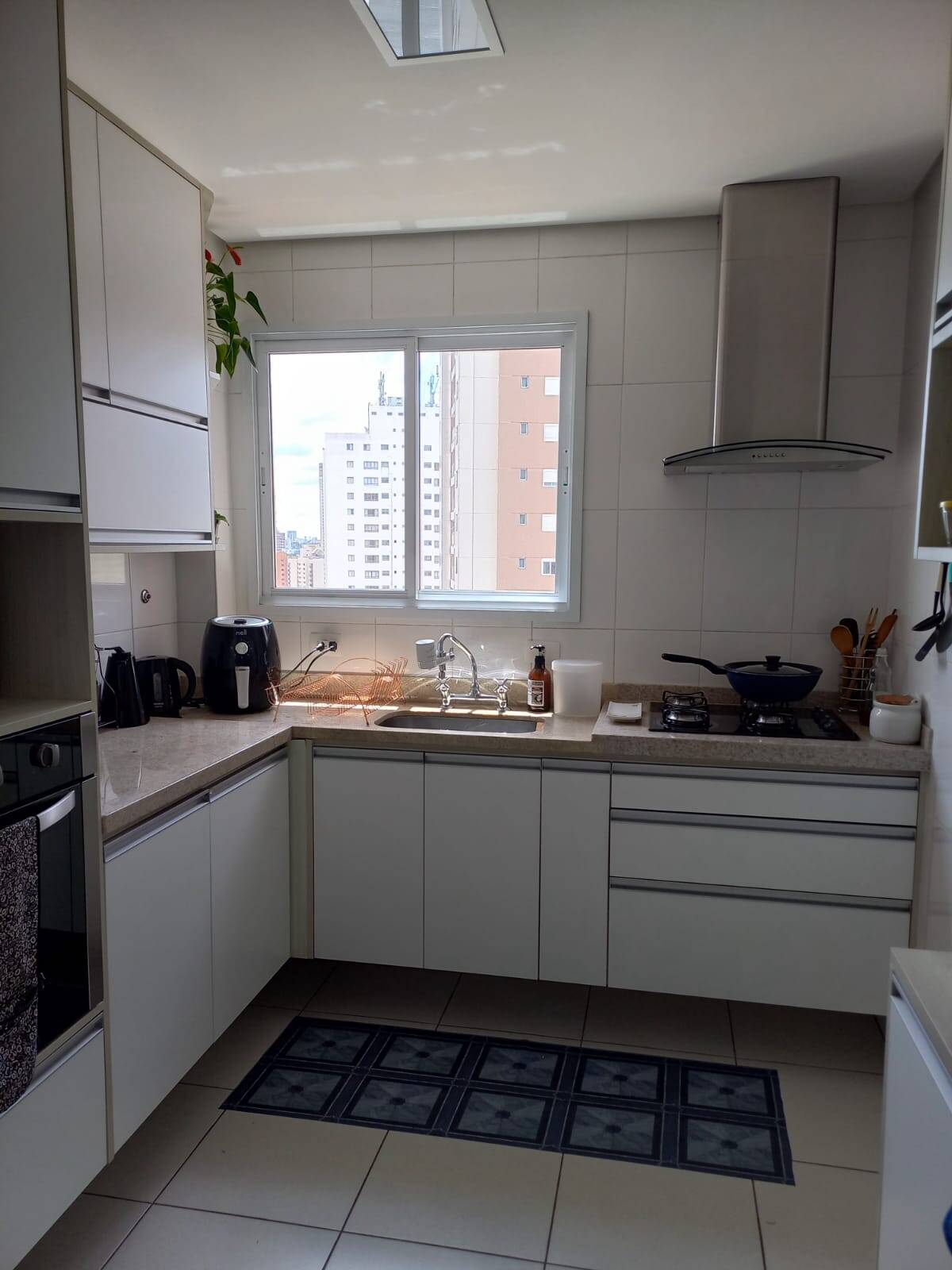 Apartamento à venda com 3 quartos, 134m² - Foto 5